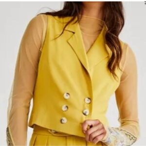 NWOT Free People Gabbie Vest - Size Smalll/Mustard Yellow extra button attached
